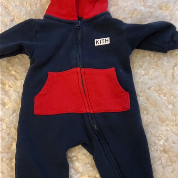 Kith Other - KITH ONESIE